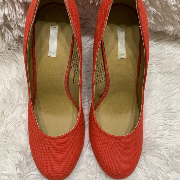 Cooperative Kitten Heels - Picture 2 of 6